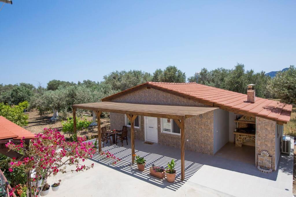 Serenity Studio Beach Home Afándu Kültér fotó